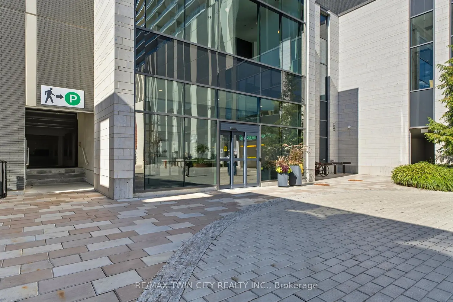 Additional image 18 of 15 Glebe Street 1410