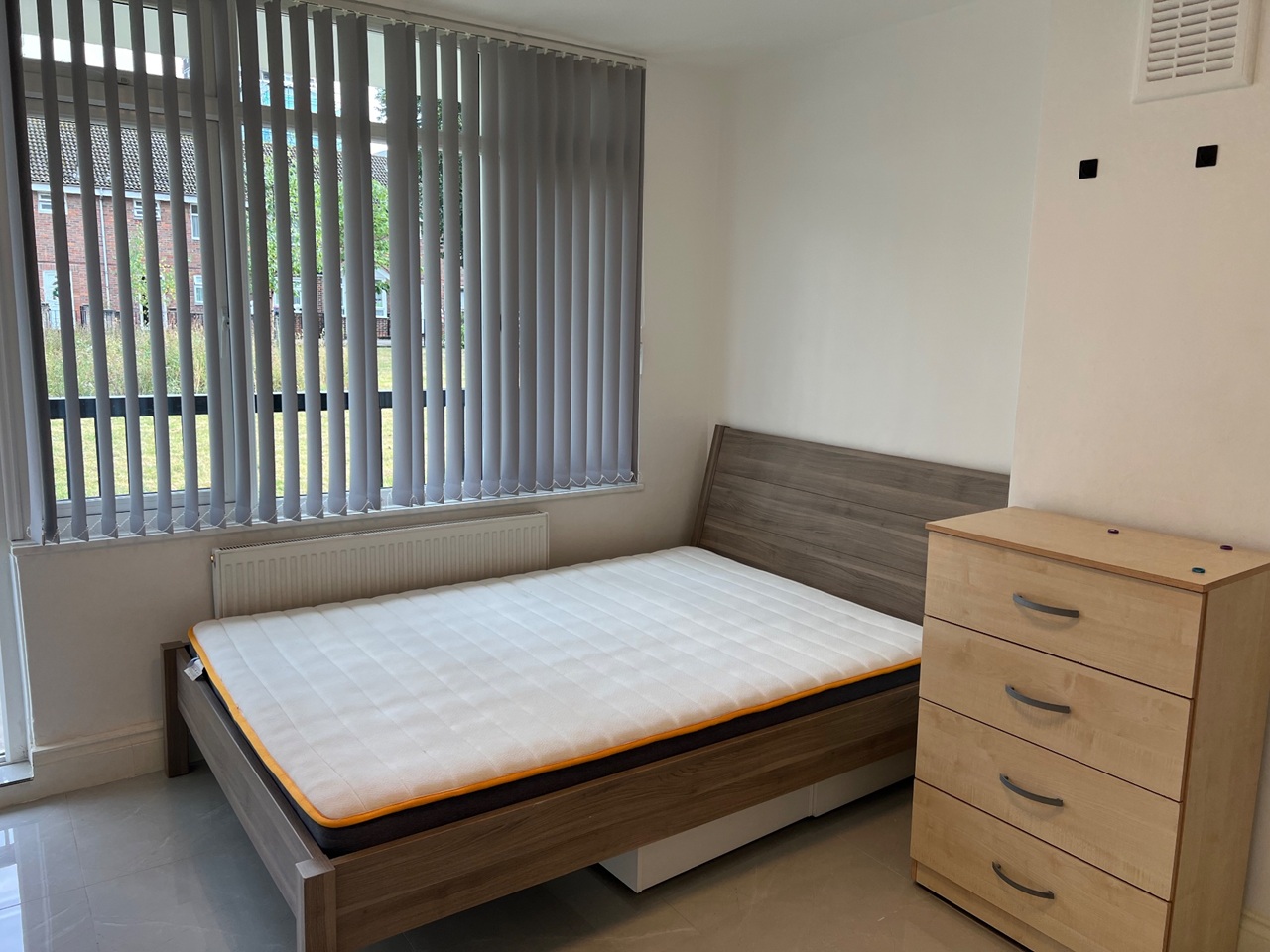 Additional image 6 of Room in a Shared Flat, Halliday House, E1, N1 7GU