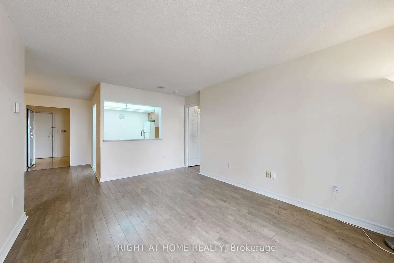 Additional image 5 of 228 Bonis Avenue 608