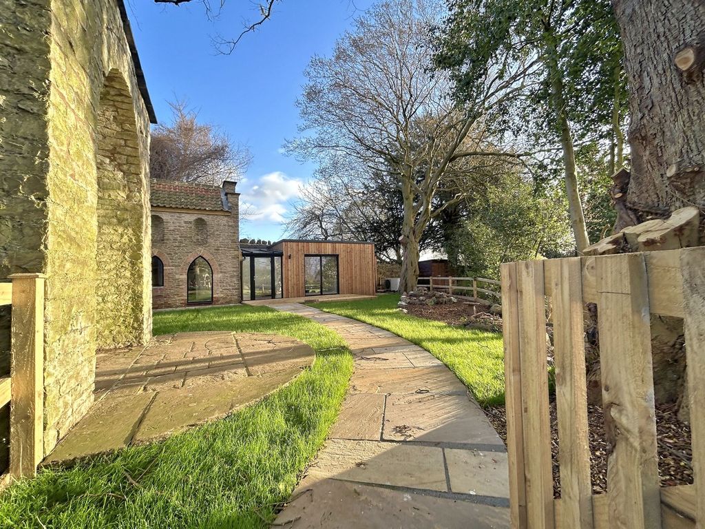 Additional image 11 of 1 bed property for saleHigh Street, Thornbury BS35