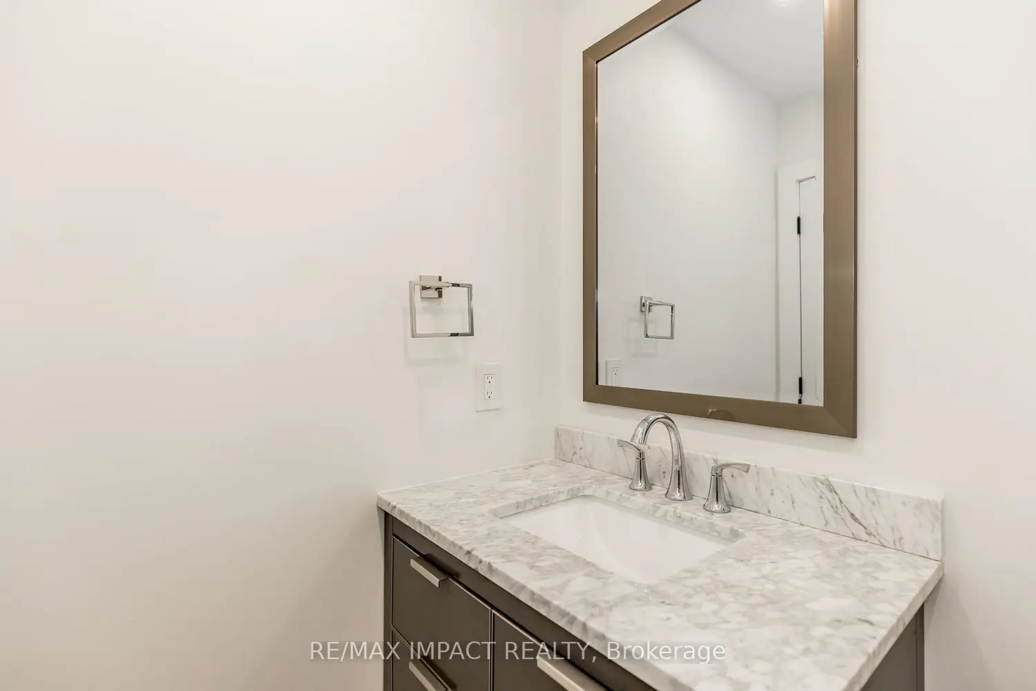 Additional image 9 of 781 Oliva Street