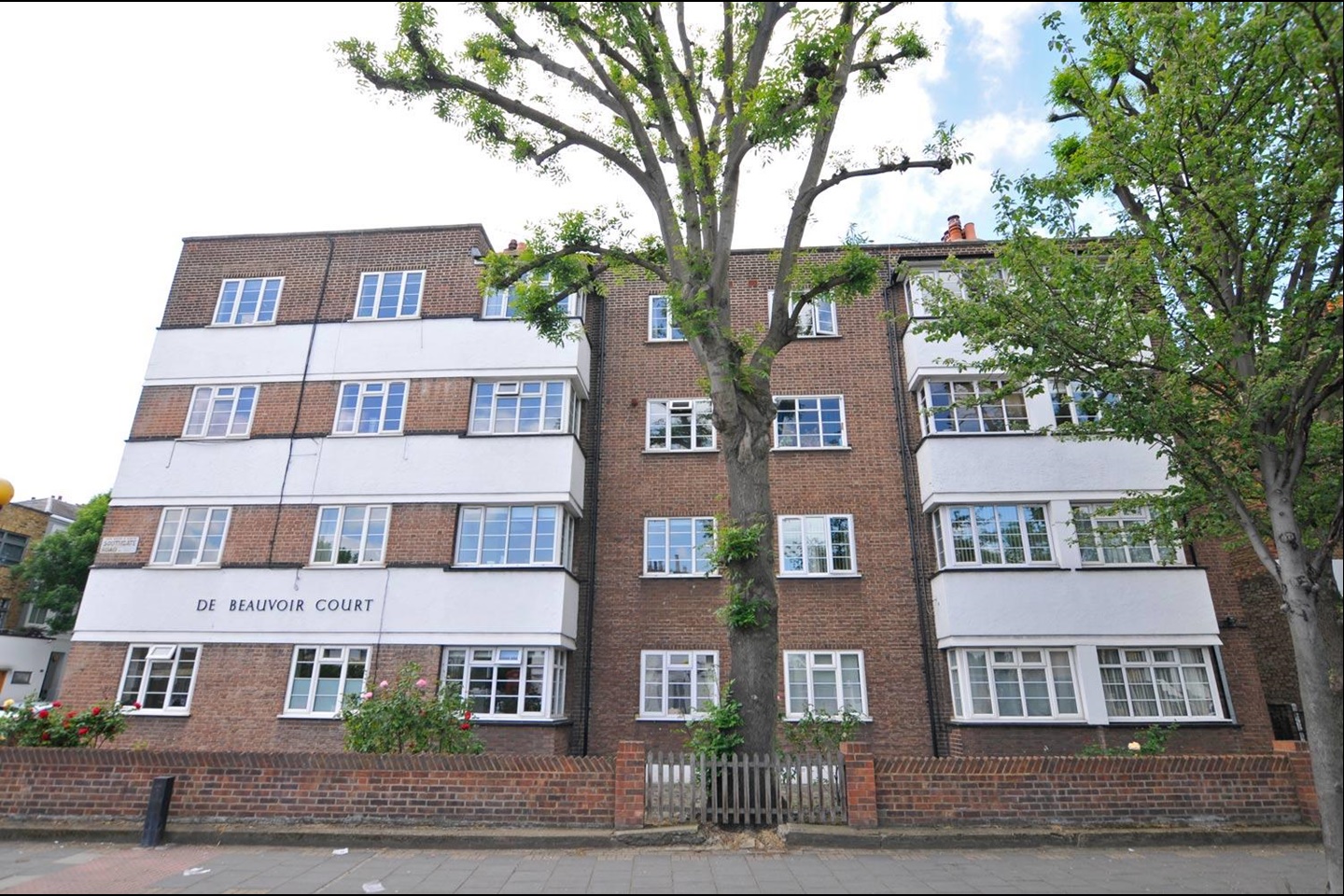 Additional image 9 of 1 Bed Flat, De Beauvoir Court, N1, N1 7GU