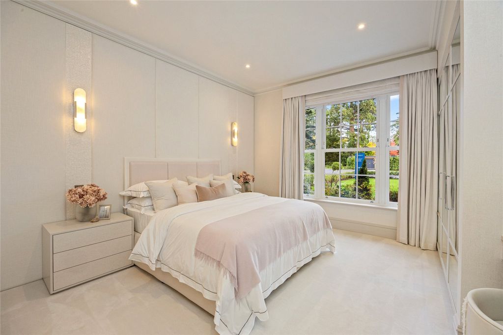 Additional image 12 of 3 bed flat for saleLondon Road, Ascot, Berkshire SL5