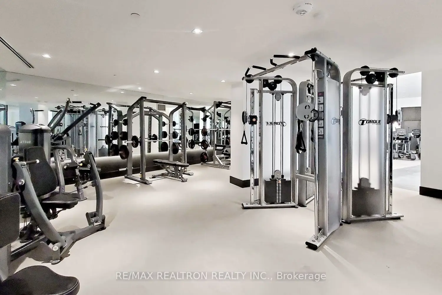 Additional image 20 of 2916 Highway 7 Road 904