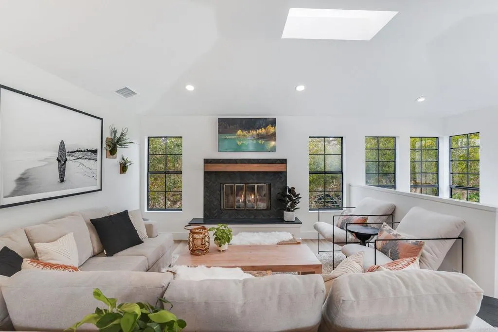 Additional image 15 of 141 N Acacia Ave, Solana Beach, CA 92075