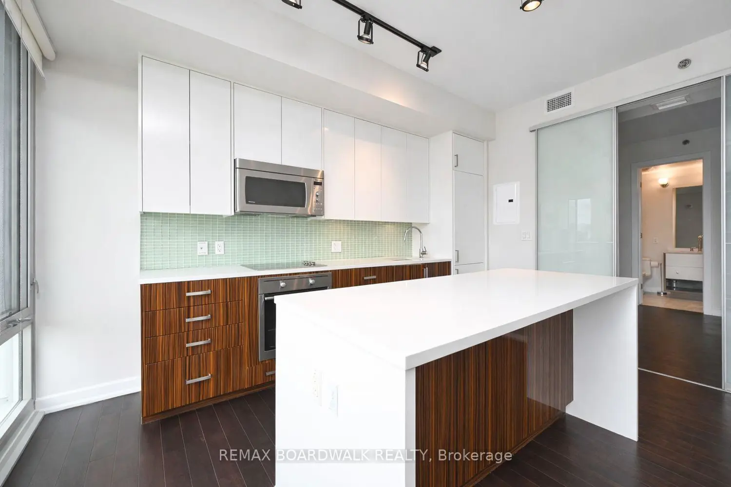 Additional image 10 of 300 Lisgar Street 506