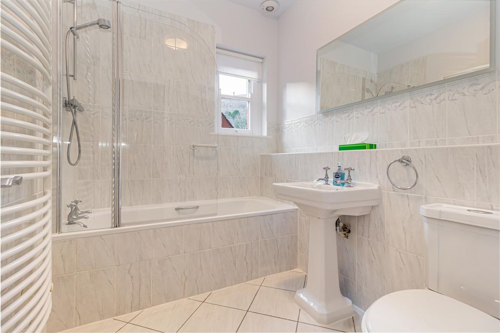 Additional image 11 of 3 bed flat for saleVictoria Road, Malvern WR14