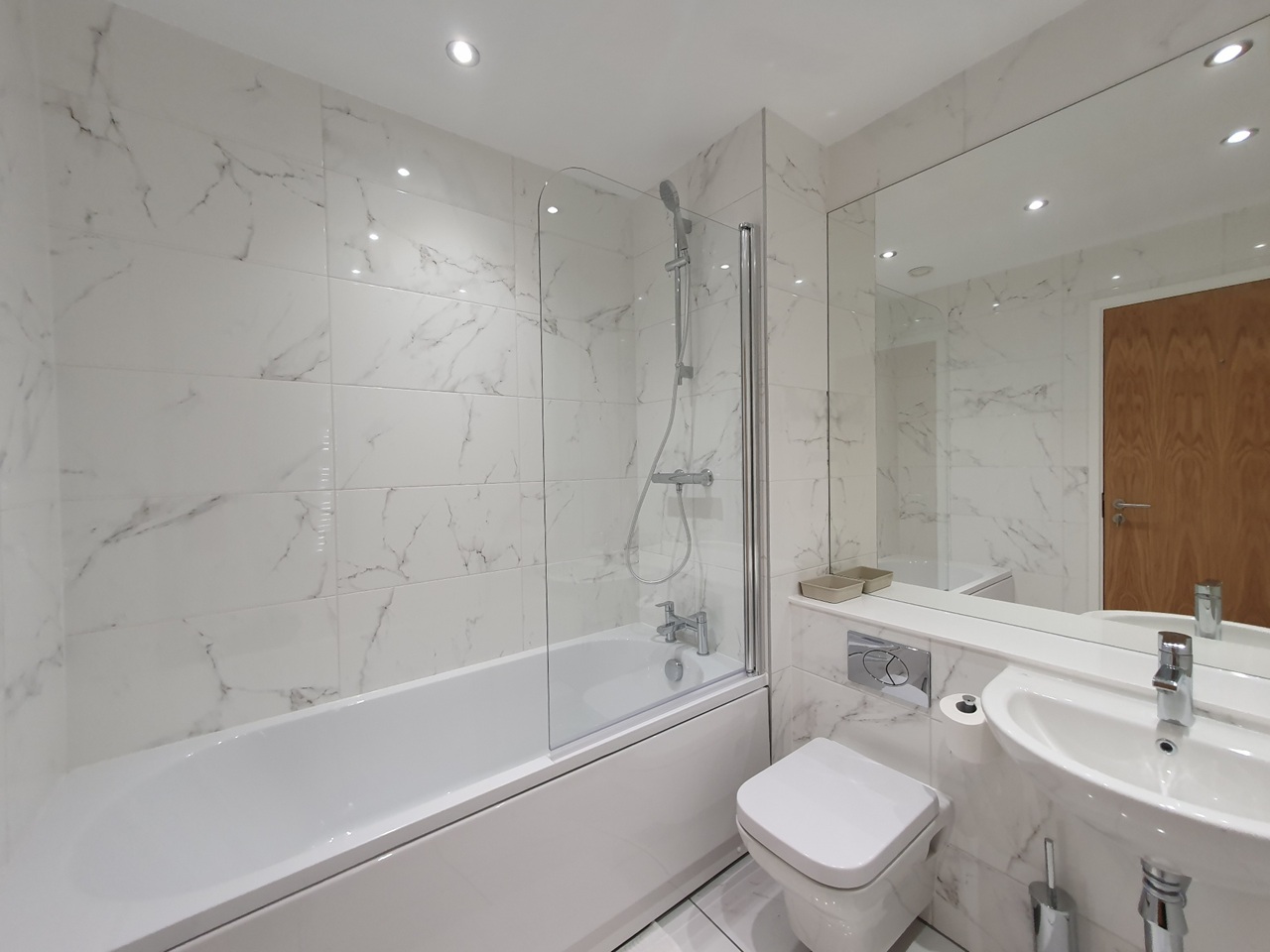Additional image 10 of 2 Bed Flat, Windmill Street, B1, N1 7GU