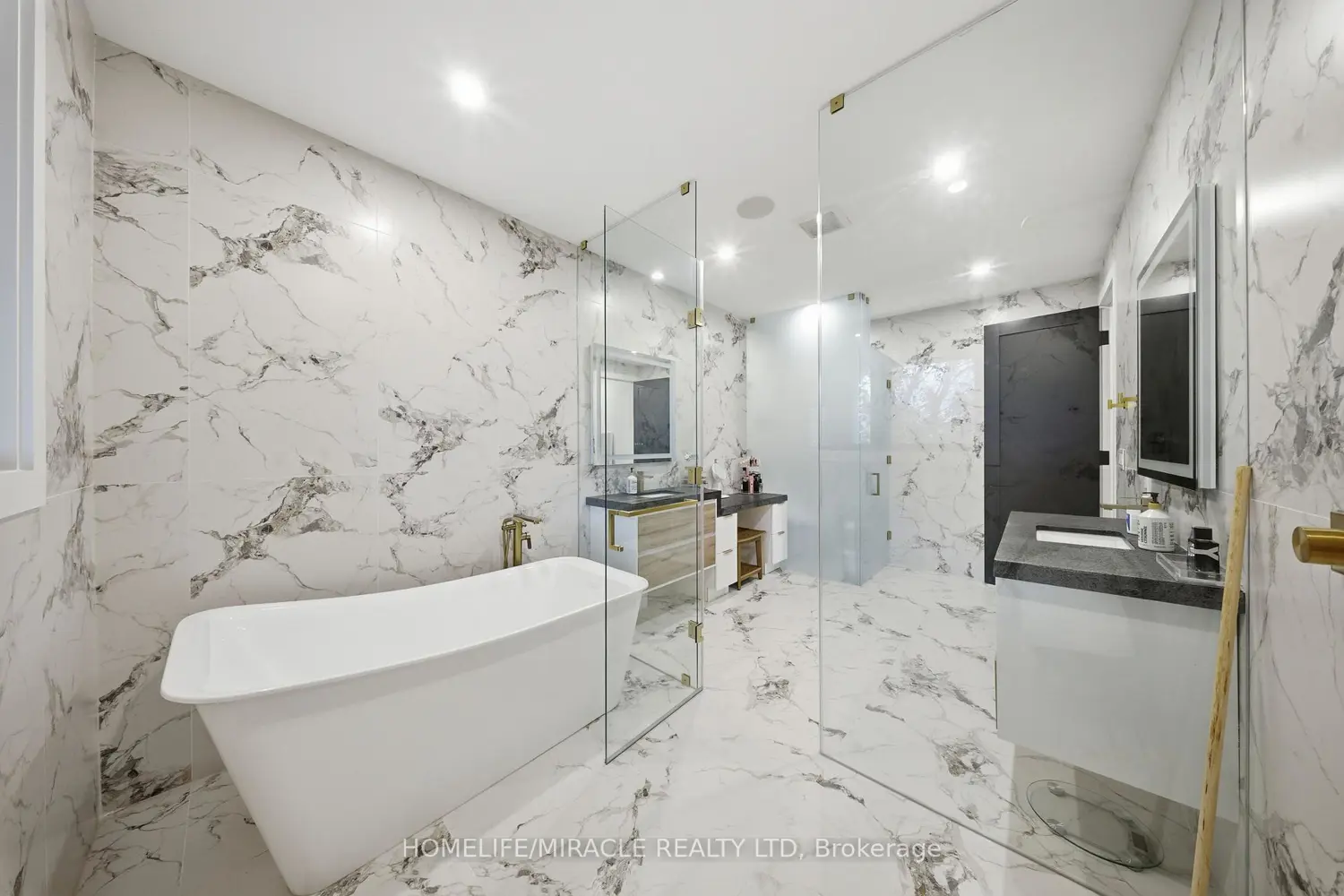 Additional image 10 of 1653 Glenburnie Road