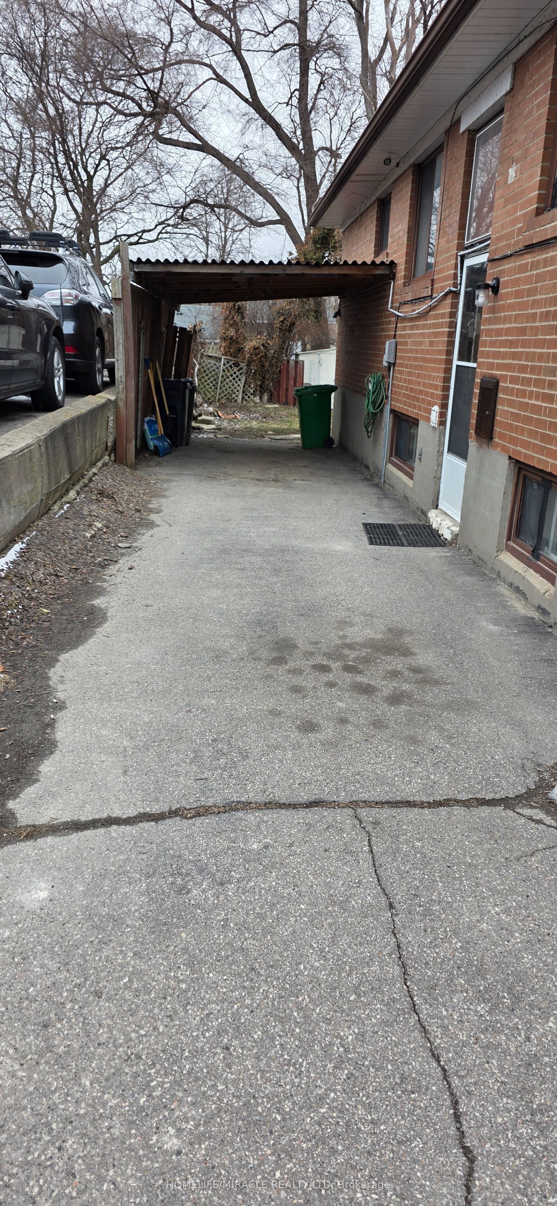 Additional image 2 of Main-3172 Weston Road, Toronto, ON, M9M 2T6
