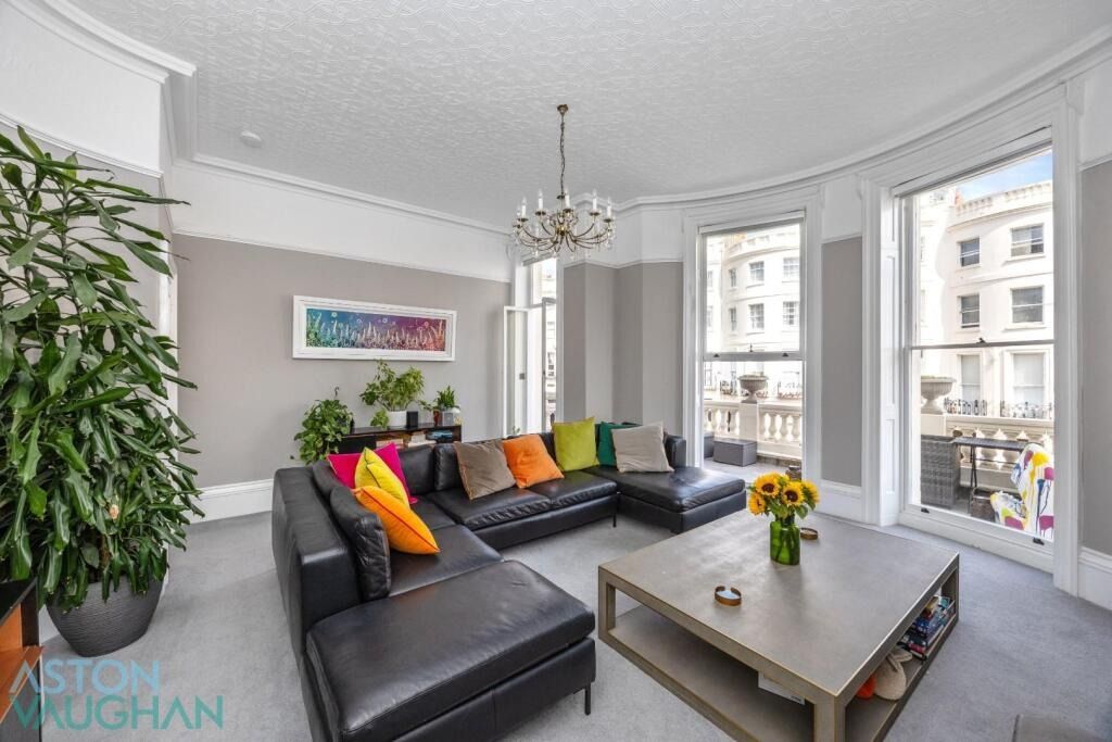 5 bed maisonette for saleLansdowne Place, Hove BN3