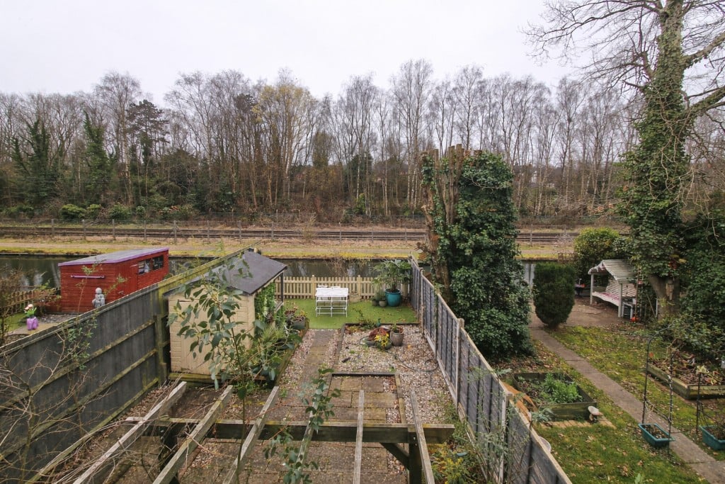 Additional image 15 of 1 Bed Flat, Raddlebarn Farm Drive, B29, N1 7GU