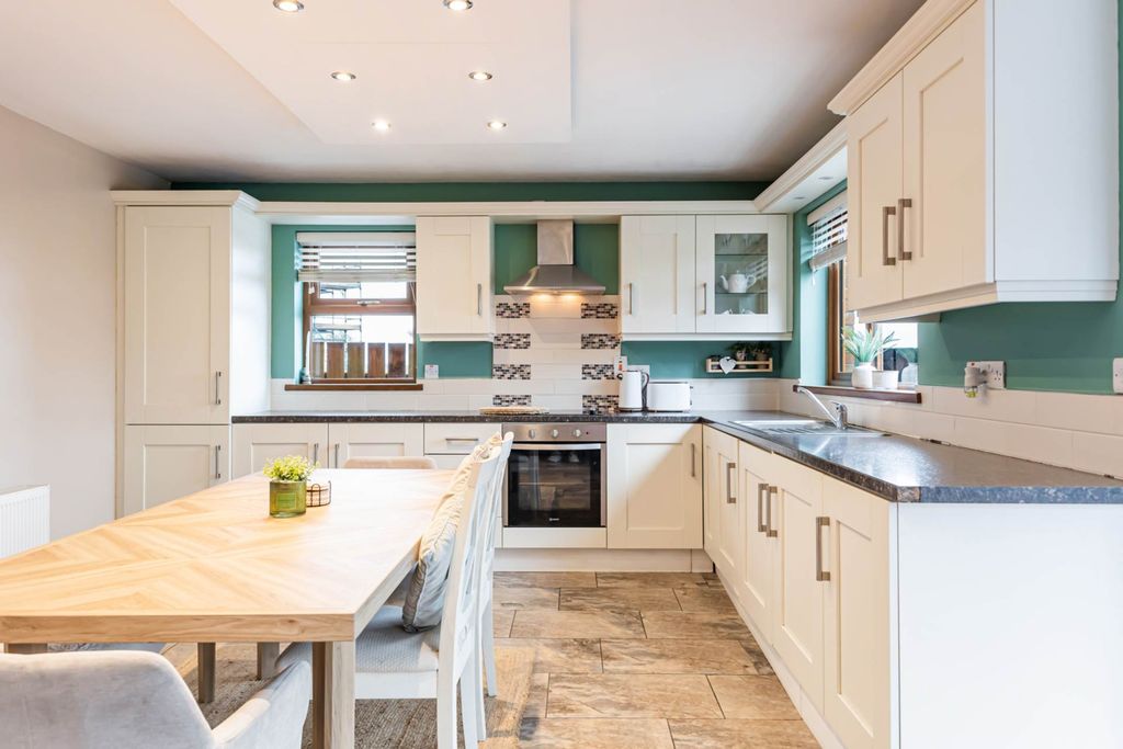 Additional image 10 of 4 bed detached house for saleSt Andrews Drive, Ballyhalbert BT22