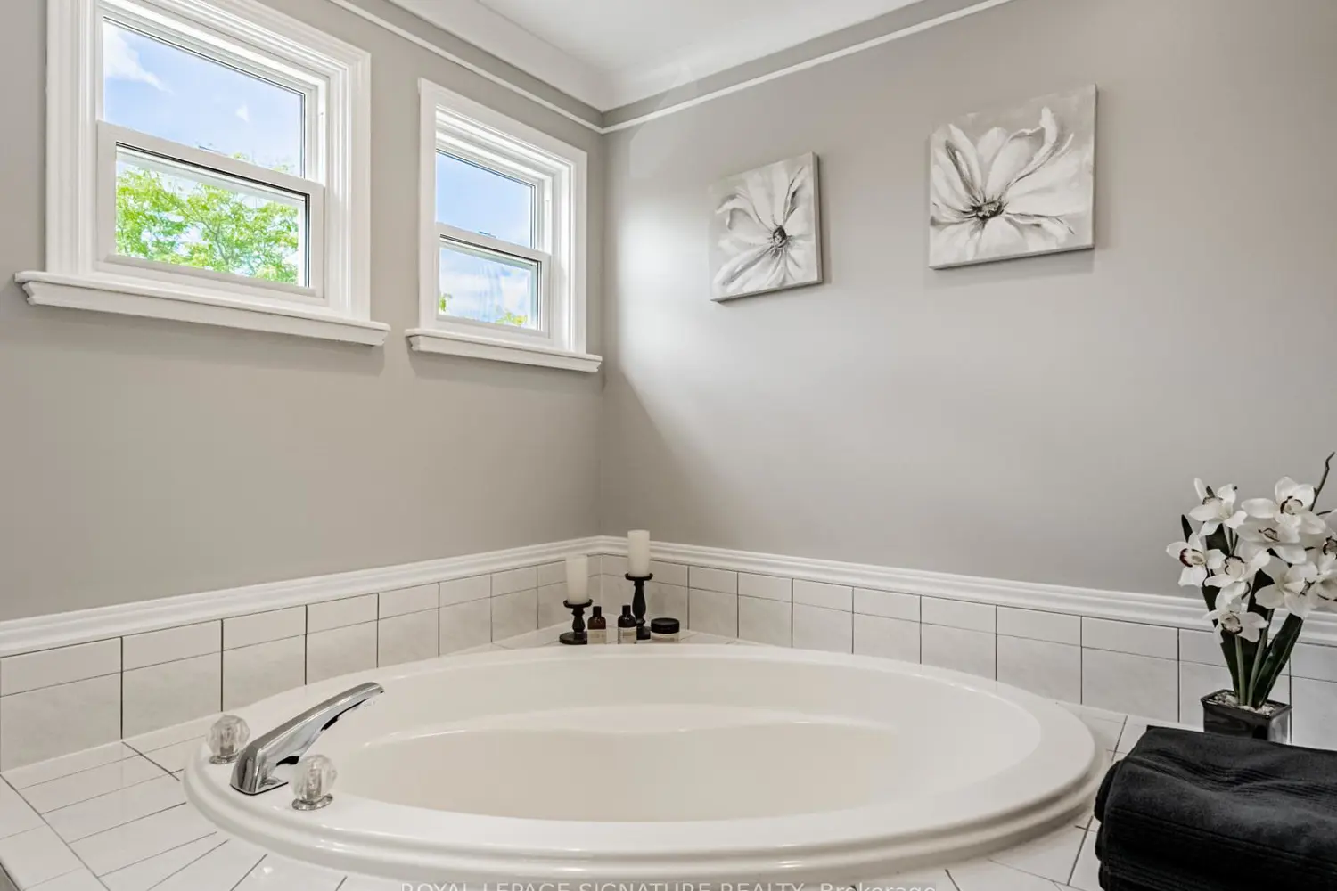 Additional image 12 of 5245 Champlain Trail