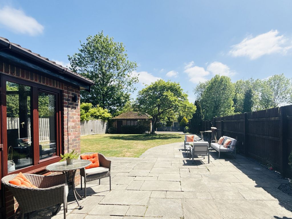 Additional image 21 of 5 bed property for saleGomeldon, Salisbury SP4