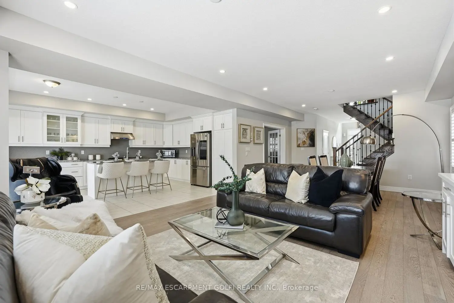 Additional image 9 of 123 Dulgaren Street