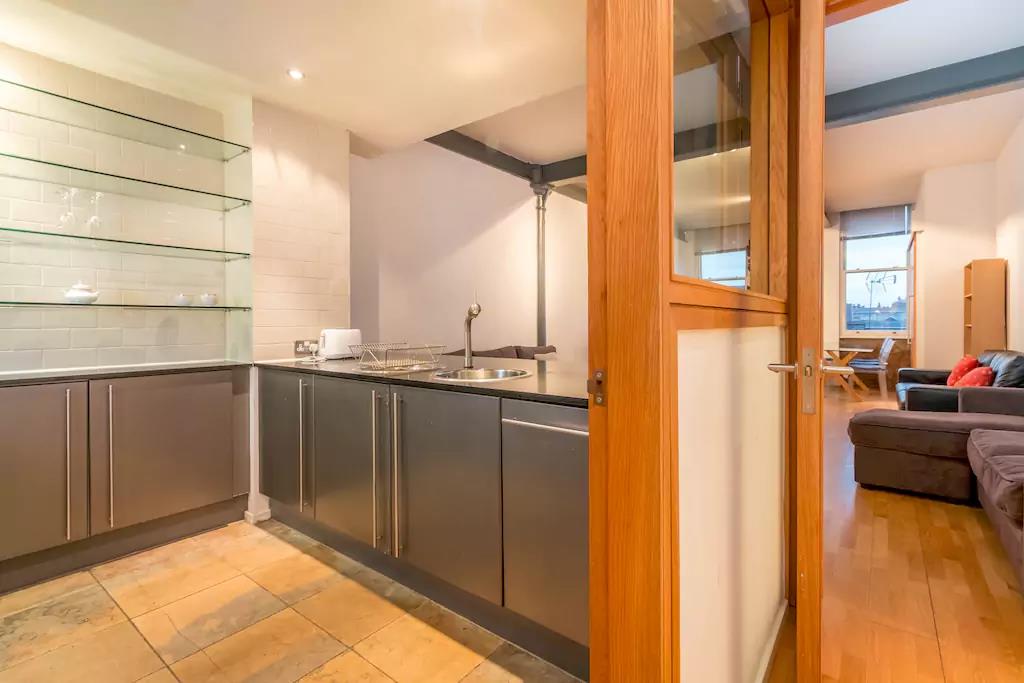 Additional image 8 of 2 Bed Flat, Church Street, M4, N1 7GU