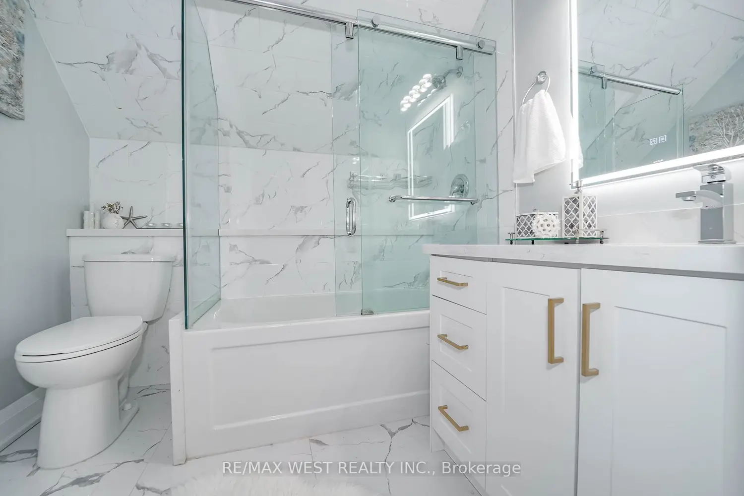 Additional image 7 of 235 Dearborn Avenue