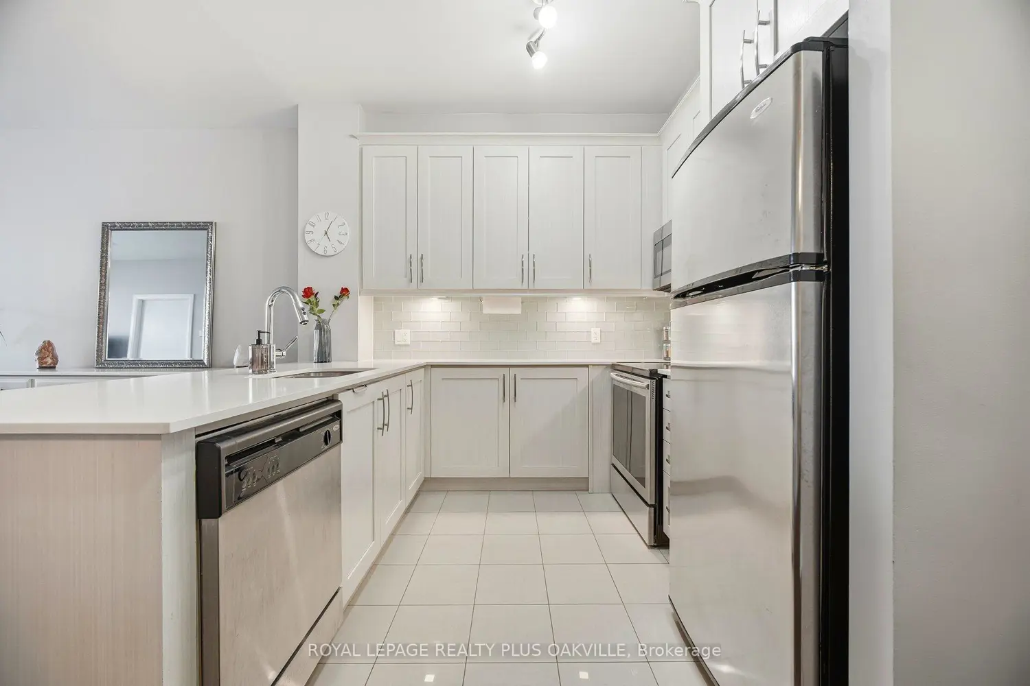 Additional image 7 of 2470 Prince Michael Drive 607