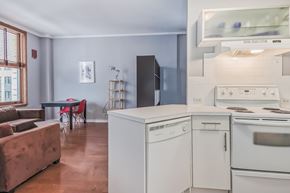 Additional image 2 of 10134 100 Street Northwest, Edmonton, AB, T5J 1P7