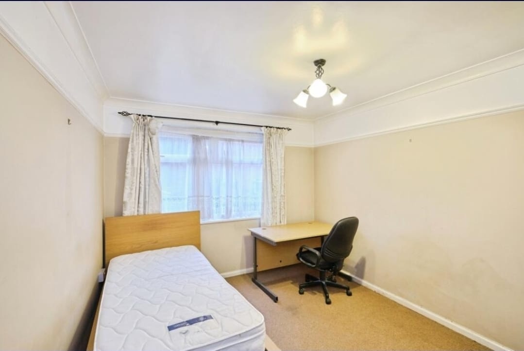 Additional image 11 of 5 Bed Terraced House, Bloomsbury Street, B7, N1 7GU