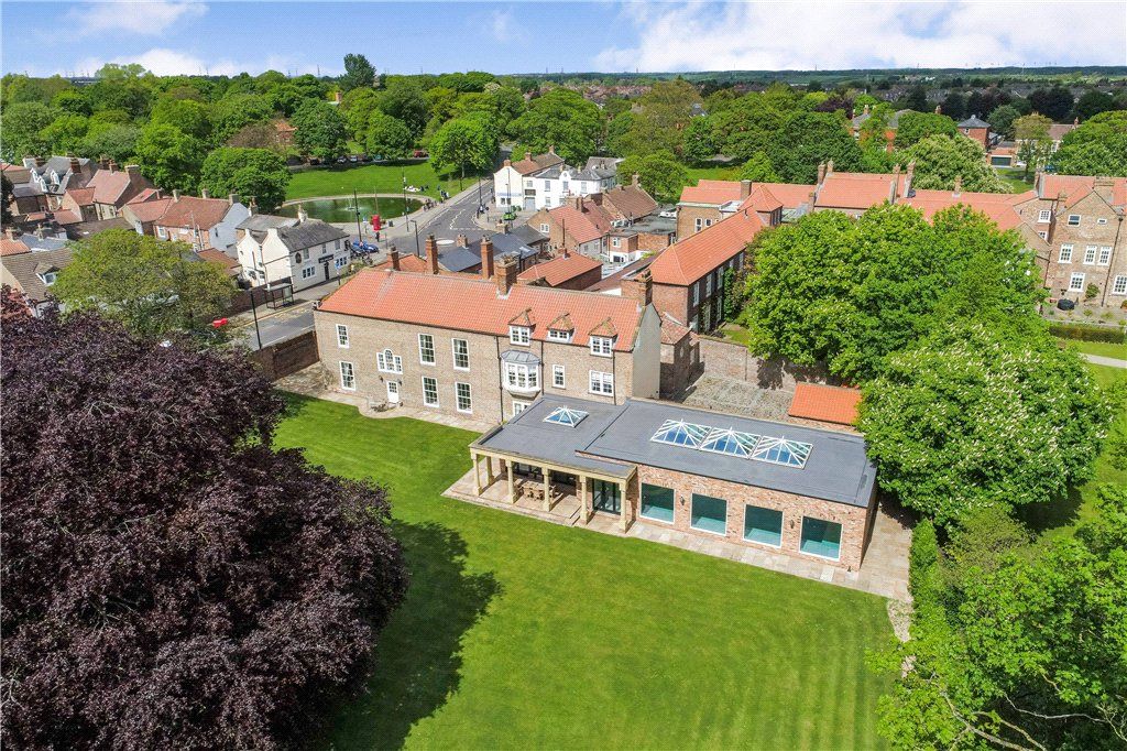 8 bed detached house for saleAdmirals House, High Street, Norton, Stockton-On-Tees TS20