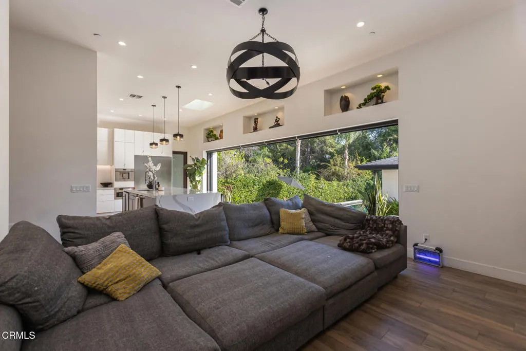 Additional image 17 of 620 Houseman Street, La Canada Flintridge, CA 91011