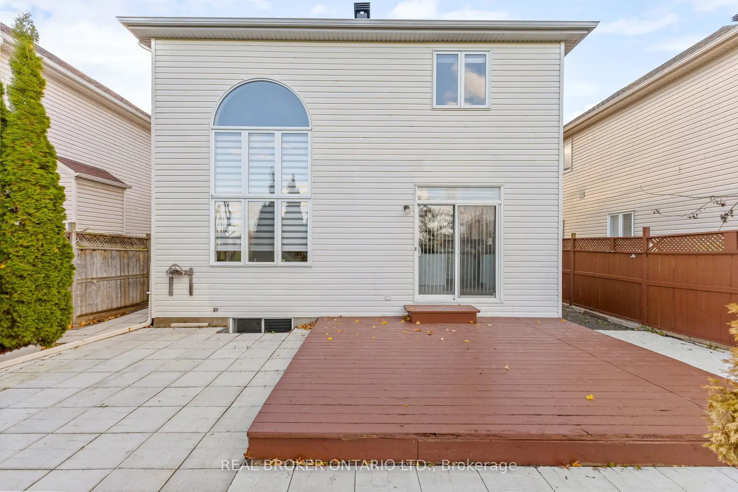 Additional image 17 of 2014 Jasper Avenue