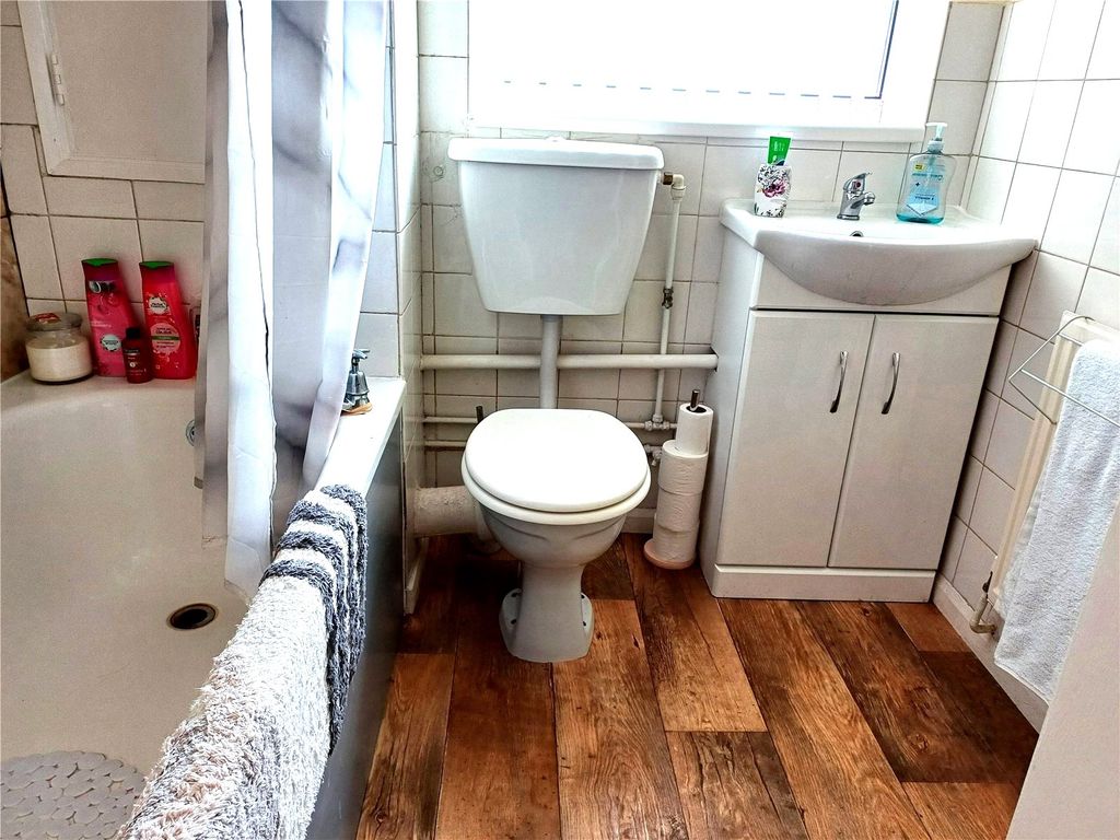 Additional image 3 of 1 bed flat for saleSuffolk Court, Porthcawl CF36