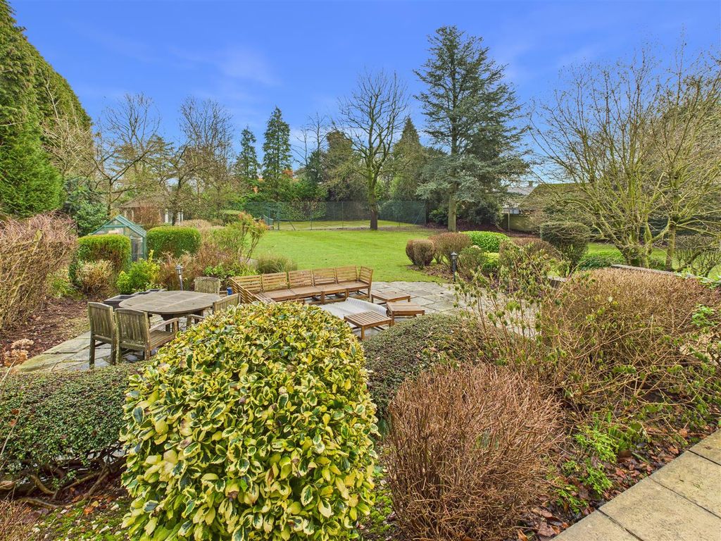 Additional image 26 of 5 bed detached house for saleKemp Road, Swanland HU14