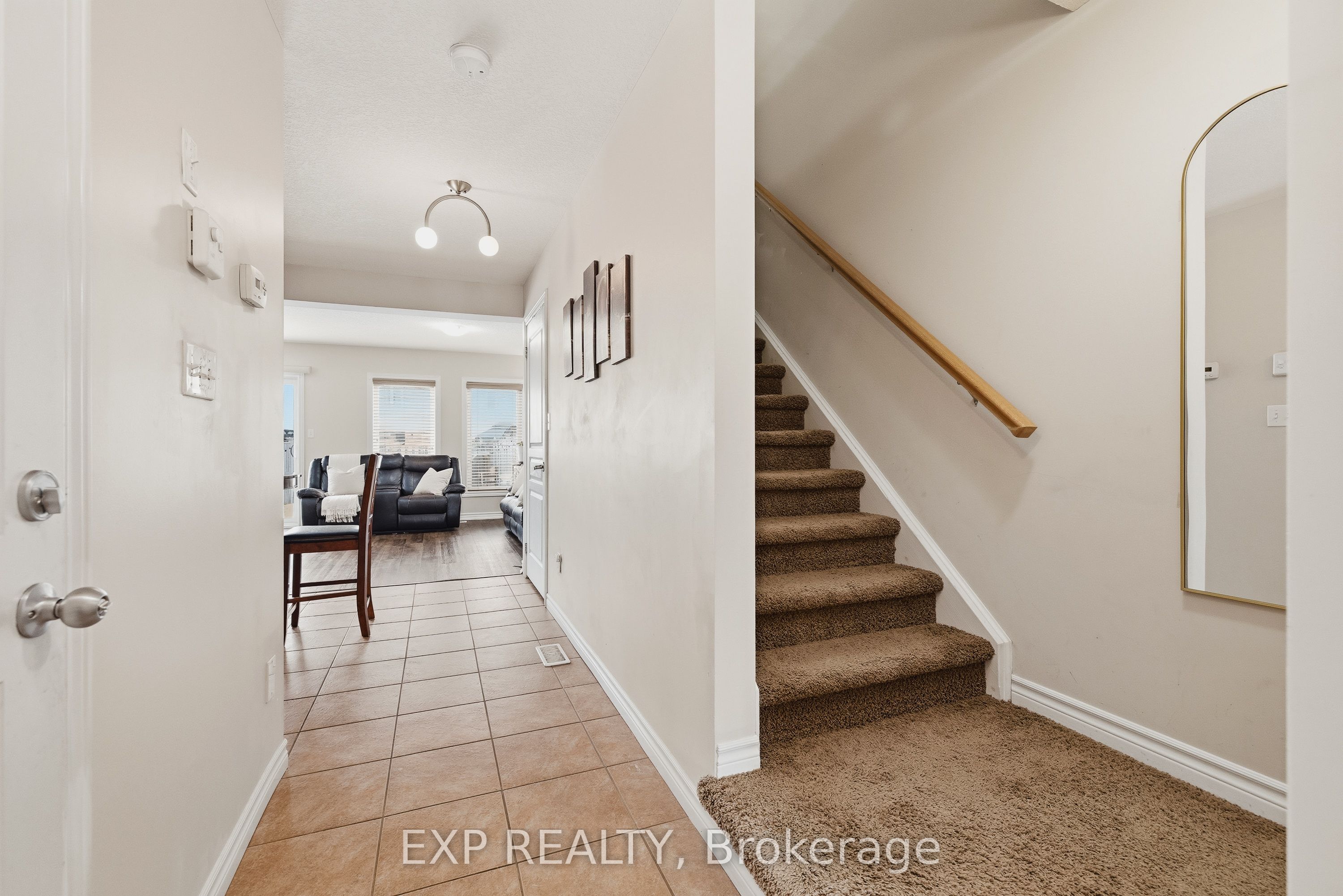 130 Simmonds Drive, Guelph, ON, N1E 7L8 photo 5