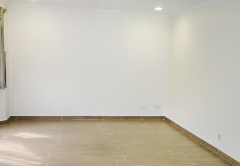 Additional image 4 of Wajek Walk