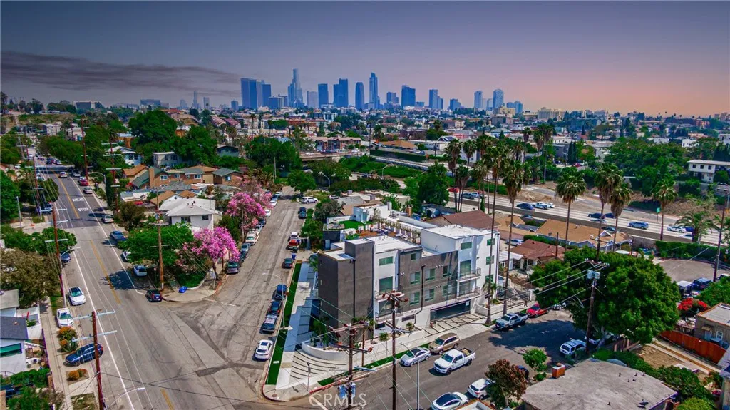 Additional image 23 of 2828 London Street Unit 206, Los Angeles, CA 90026