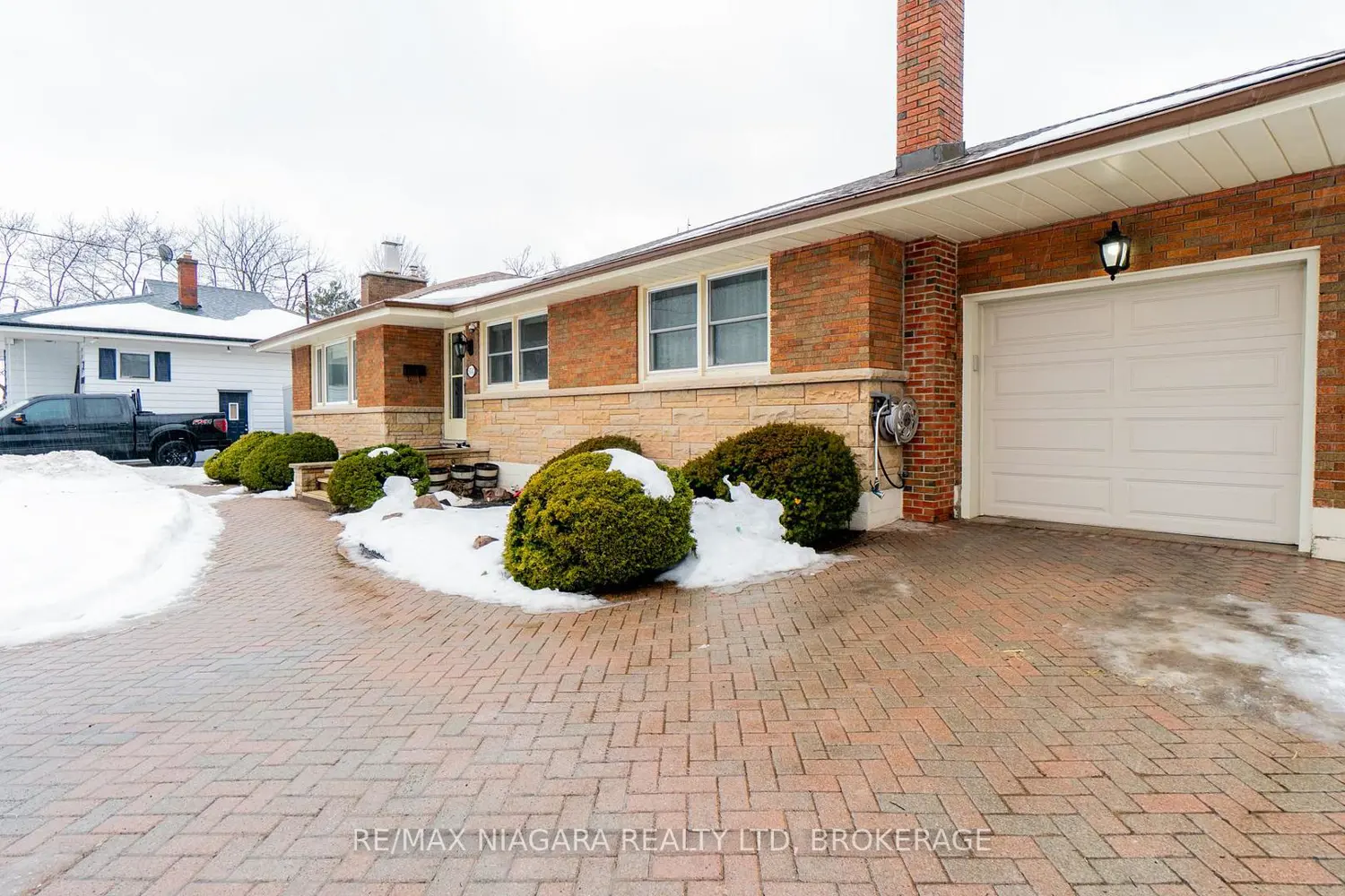 Additional image 2 of 6543 St. John Street