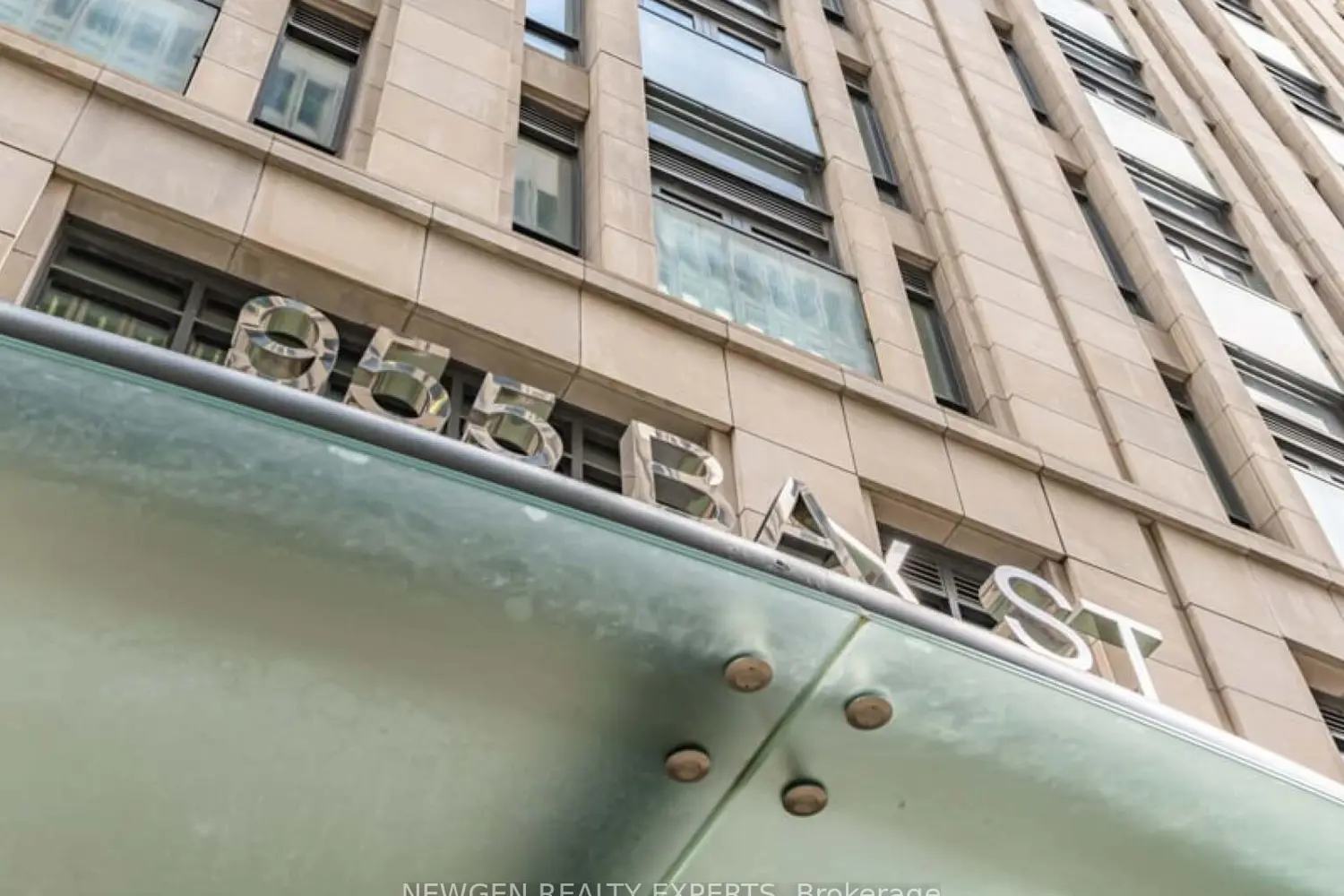 Additional image 2 of 955 Bay Street 208