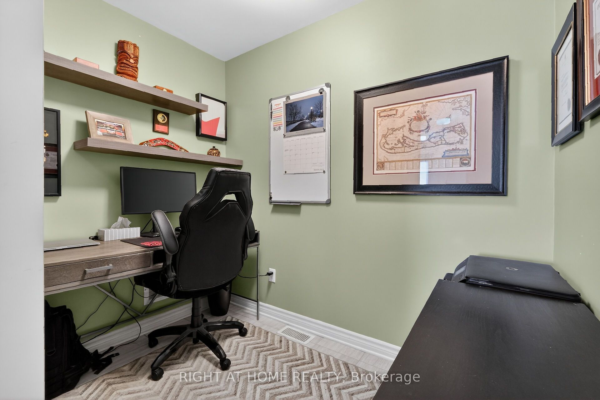 Additional image 6 of 570 Labrador Crescent, Ottawa, ON, K1T 0R3