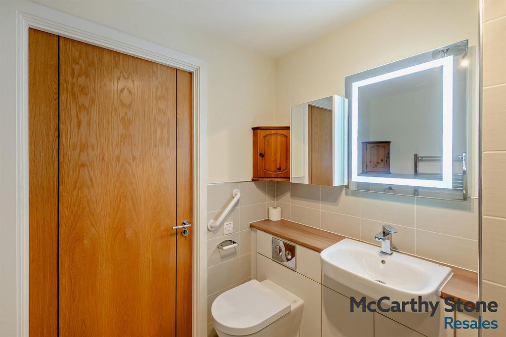 Additional image 14 of 2 bed flat for saleThe Laureates, Newgate Street, Cottingham HU16