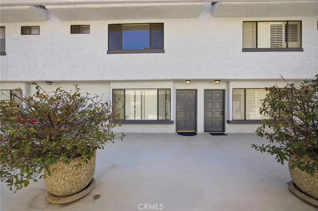 Additional image 3 of 12358 Moorpark St Unit 5, Studio City, CA 91604