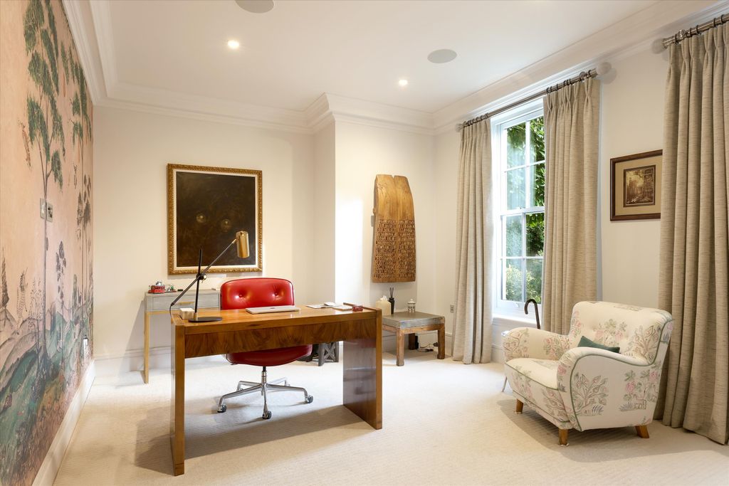 Additional image 15 of 8 bed detached house for saleBagshot Road, Ascot, Berkshire SL5