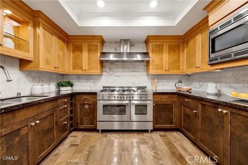 Additional image 8 of 250 S De Lacey Avenue Unit 203A, Pasadena, CA 91105