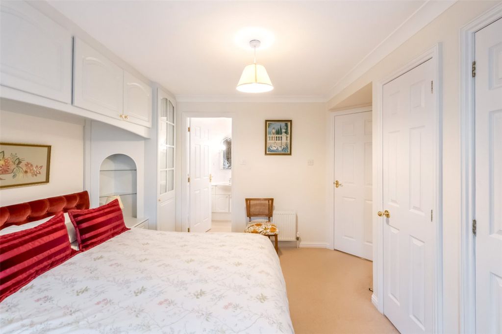 Additional image 14 of 2 bed flat for saleBeechwood Gardens, The Garden Wing, Stirling FK8