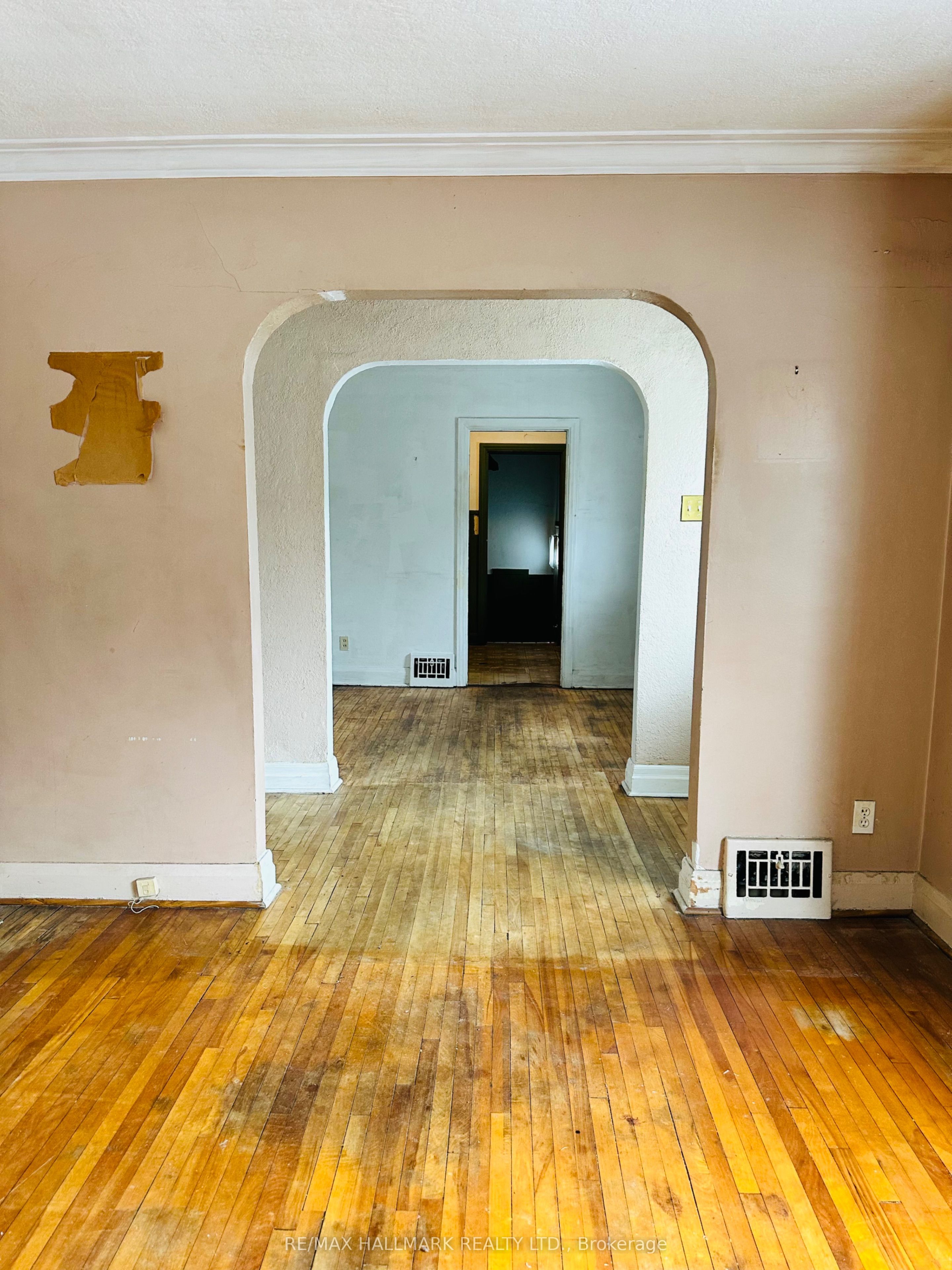 Additional image 6 of 27 Royal York Road, Toronto, ON, M8V 2T3