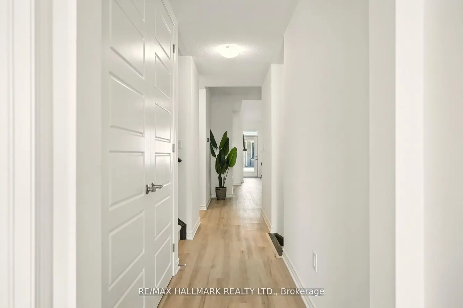 Additional image 3 of 716 Keast Place