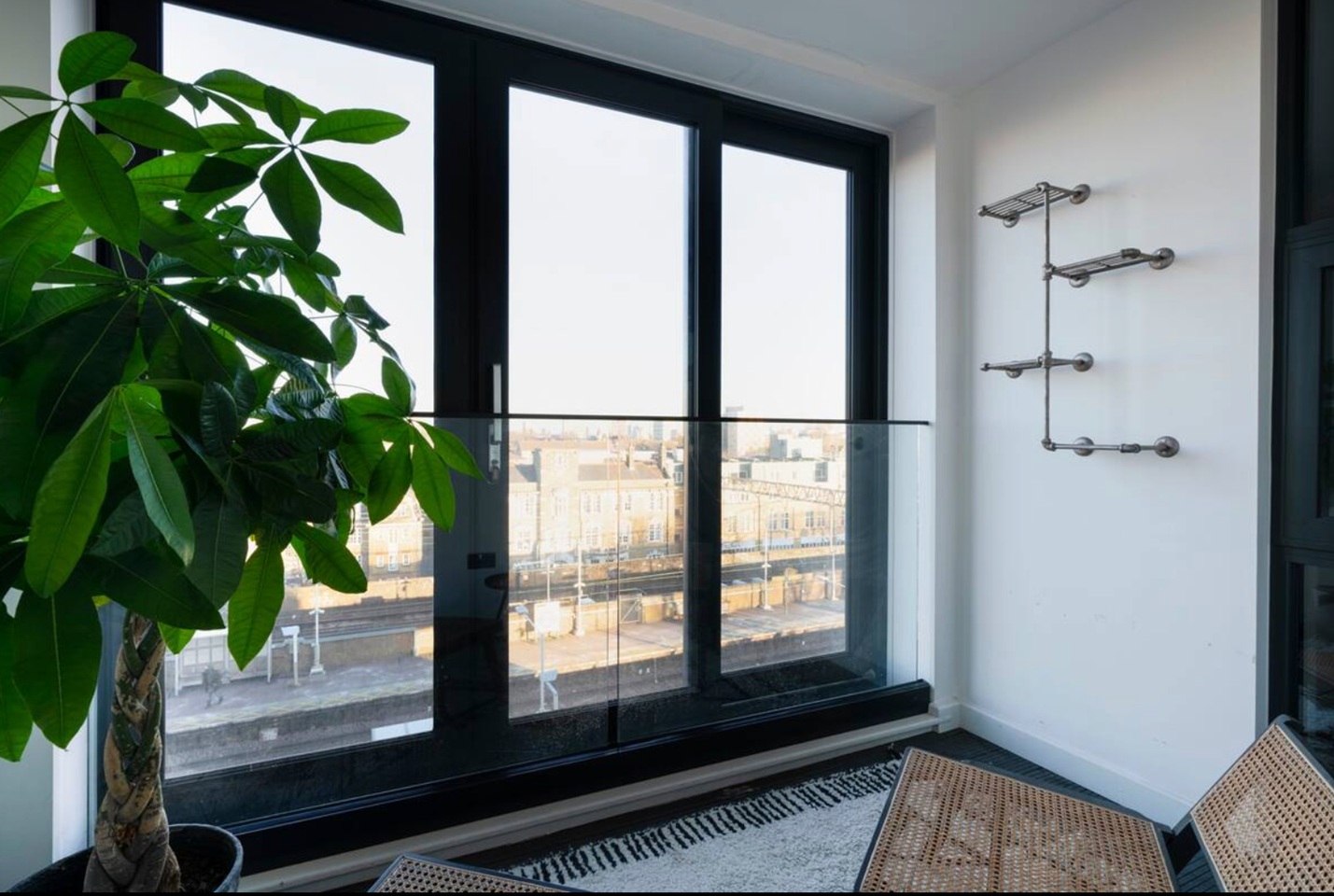 Additional image 10 of 1 Bed Flat, Margerie Court, E2, N1 7GU