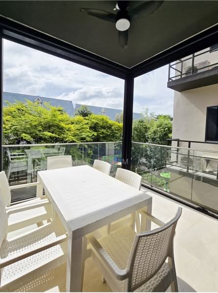 75 Jalan Loyang Besar