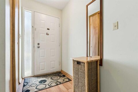 Additional image 8 of 21-251 90 Avenue SE, Calgary, AB, T2J 0A4