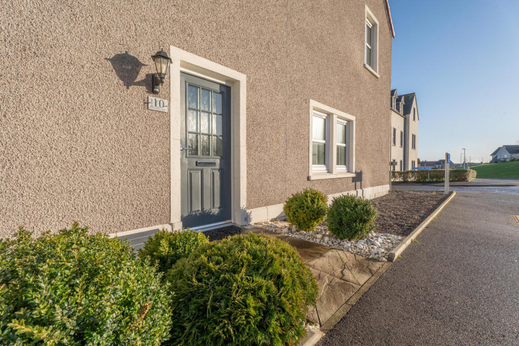 Perwinnes Crescent, Aberdeen, AB23