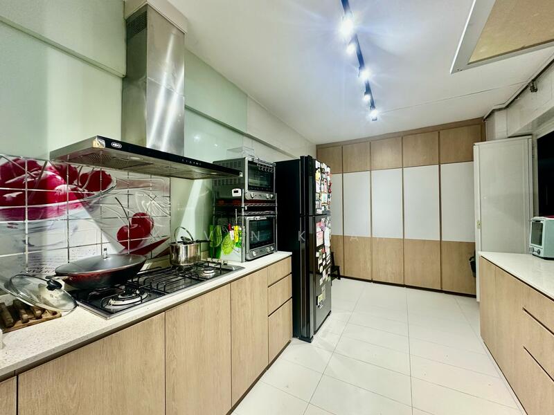 306 Hougang Avenue 5
