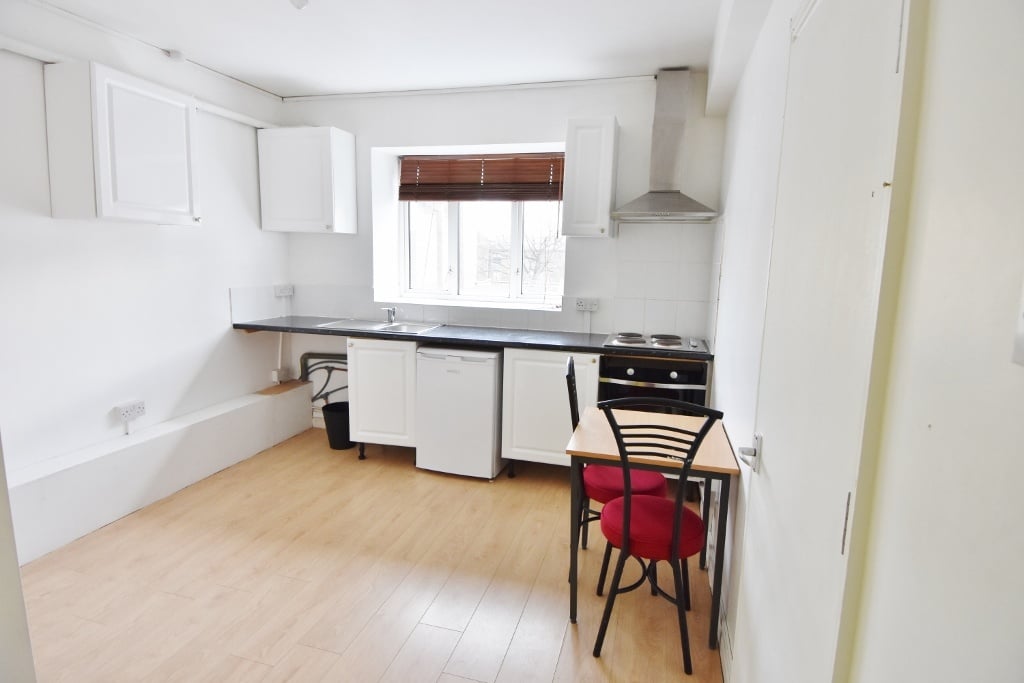 Additional image 2 of 1 Bed Flat, London, N7, N1 7GU
