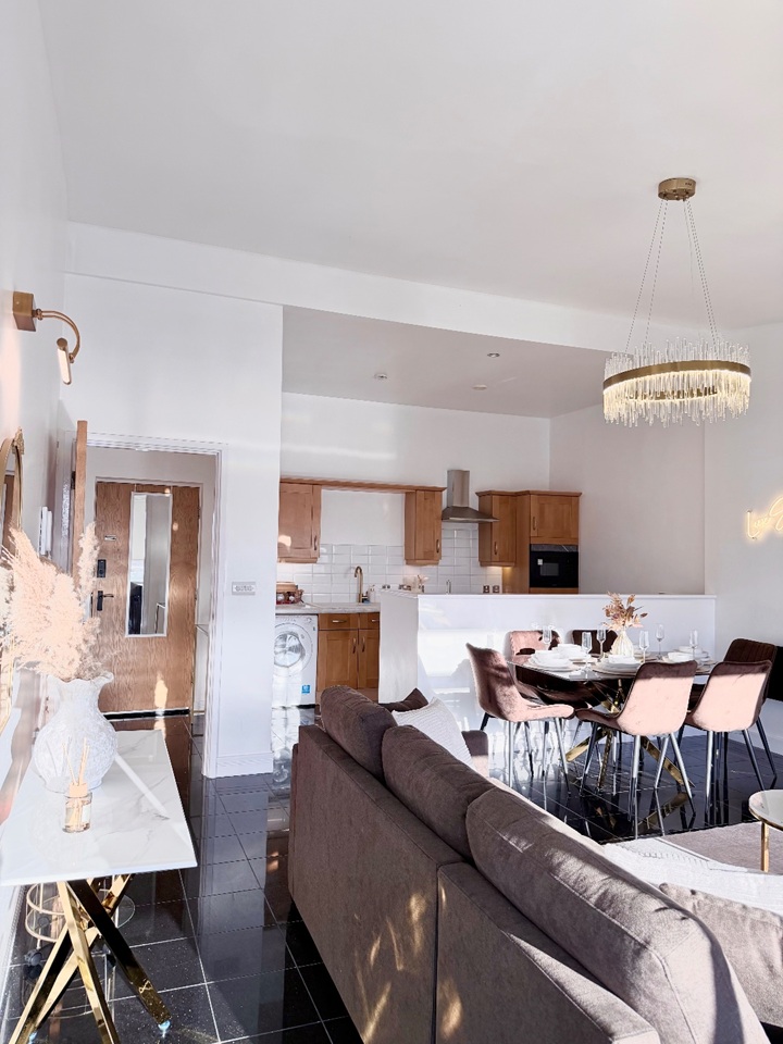 Additional image 3 of 2 Bed Penthouse, Broderick Court, LS1, N1 7GU